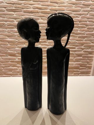 madera-negro-masai-esposo-esposa-2piezas-grandes