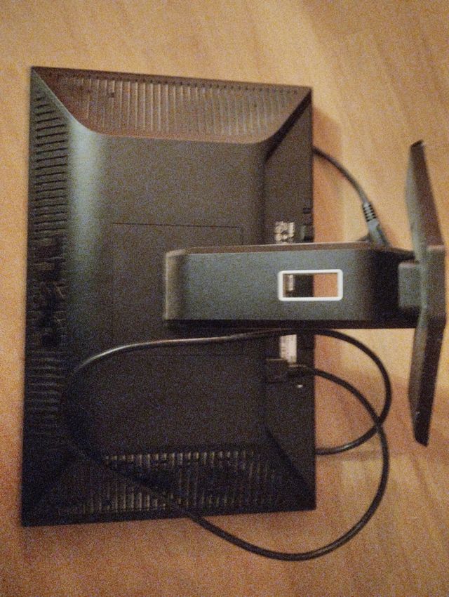 Monitor Dell. 25 €