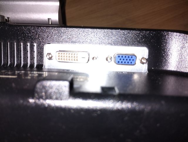 Monitor Dell. 25 €