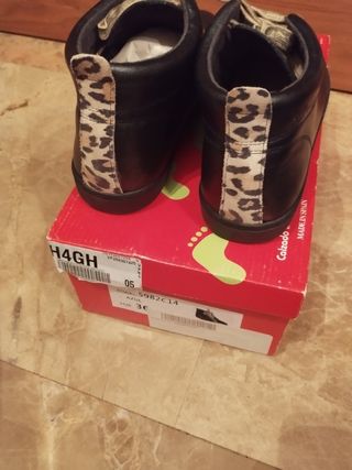 Botines Billowy NUEVOS, talla 36