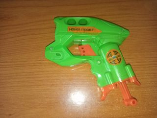 Pistola Nerf pequeña 