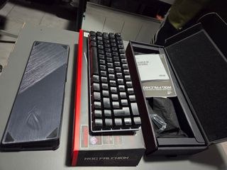 Asus rog falchion teclado español