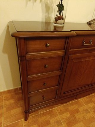 Aparador en cerezo