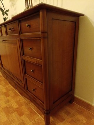 Aparador en cerezo
