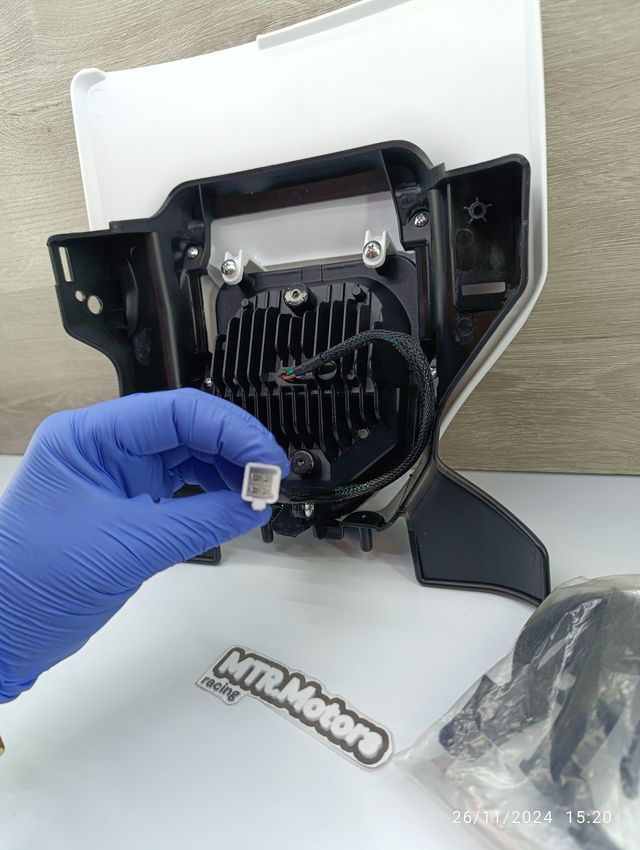 ✅ Careta Husqvarna homologado full led Blanco/Negr