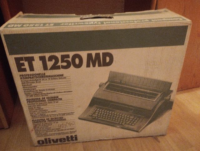 Maquina Escribir Olivetti ET 1250 MD. 99