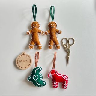 Adornos navidad fieltro