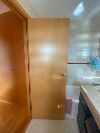 puerta madera maciza haya