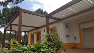 TOLDOS,LONAS,PERGOLAS