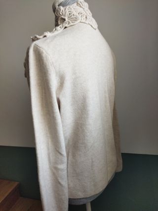 Oferta chaqueta jersey de lana virgen de Diktons