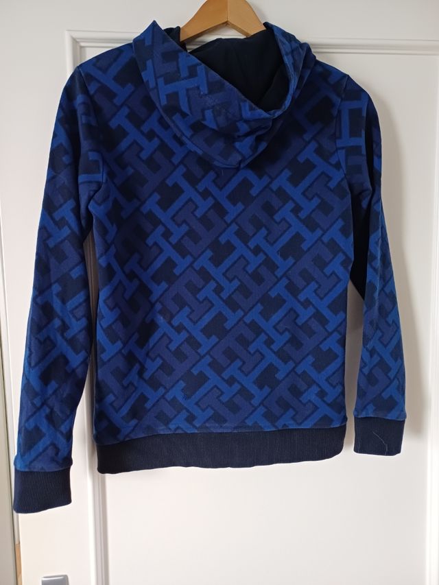 Sudadera Tommy Hilfiger azul talla 14