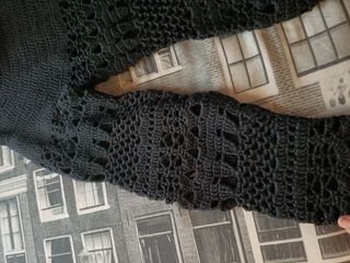 Jersey hecho a mano a ganchillo