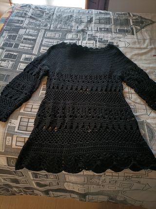 Jersey hecho a mano a ganchillo