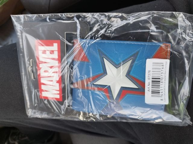 Cartera Marvel Capitán América