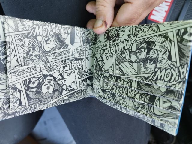 Cartera Marvel Capitán América