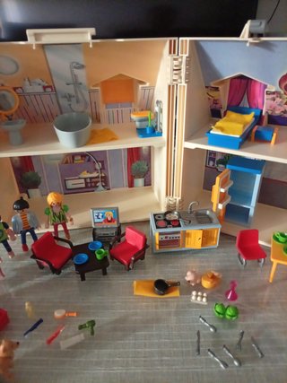 Casa de muñecas Playmobil maletín