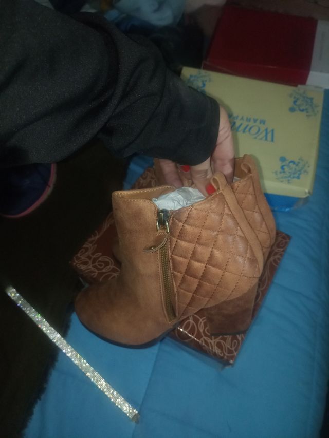 Botines nuevos talla 38