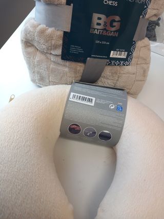 Pack 2 Manta terciopelo y cojin viscoE.Gratis