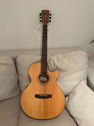 Guitara acustica en perfecro estado cort sfx1f ns