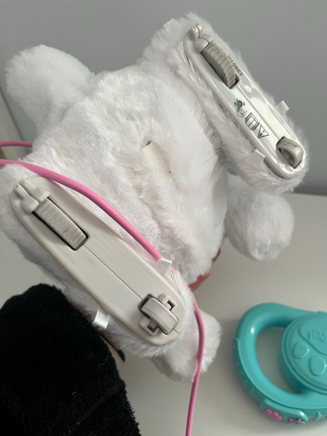 Fur real pets  perrita go go