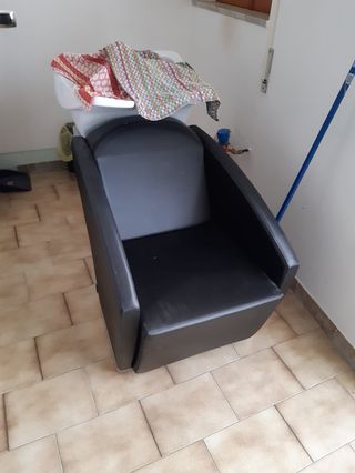Arredamento parrucchiere/barbiere