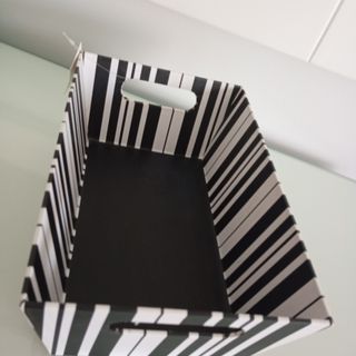 Cajita madera con etiqueta