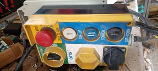 CAJA DE MANIOBRA (OTIS) y alarma