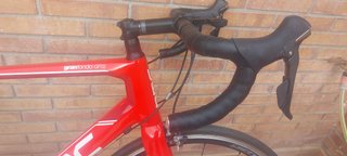 Bicicleta carretera carbono BMC como nueva