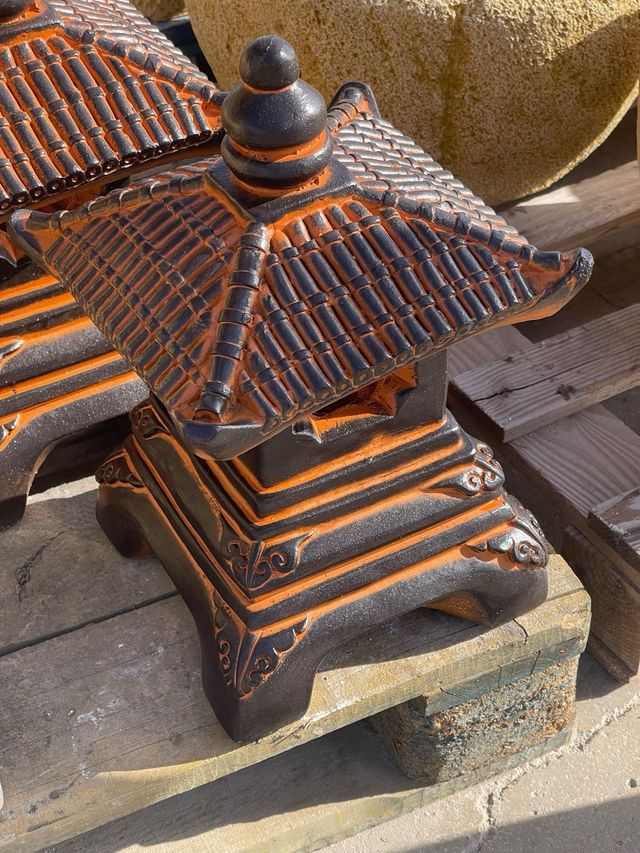 Pagoda china de piedra