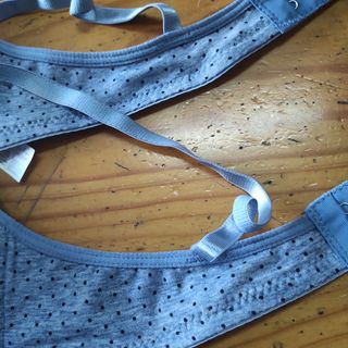 2 soutien de criança tamanho 36 preço 3€