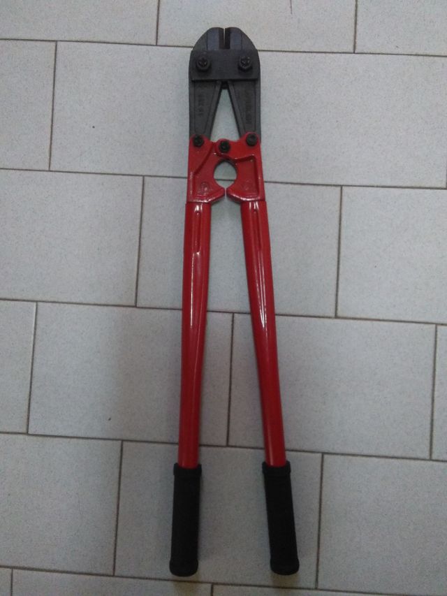 Cesoia troncatrice manuale taglia bulloni