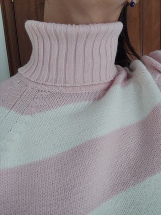 Camisola gola alta Zara