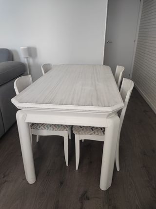 Mesa comedor blanca