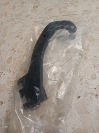 GUIA PUERTA CORREDERA VITO W638