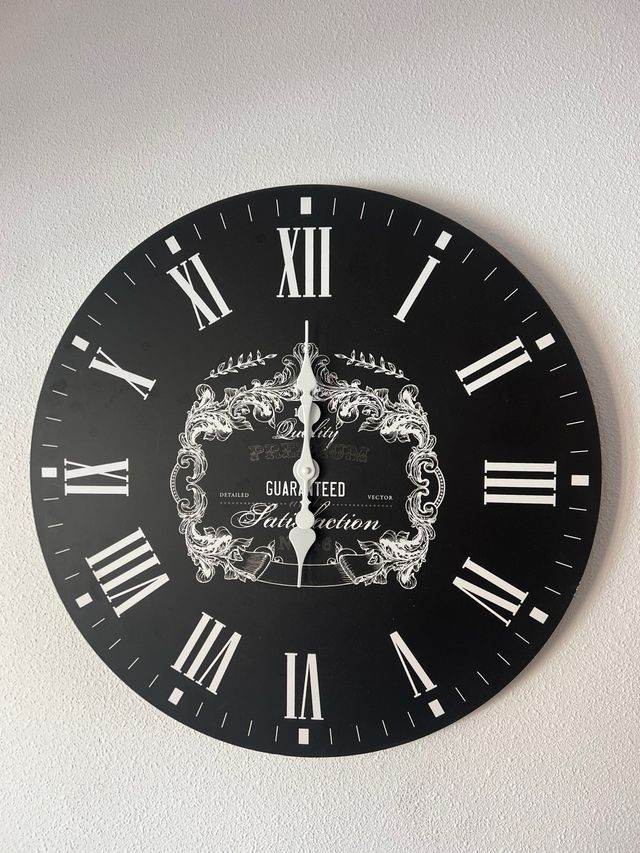 Reloj grande de pared 