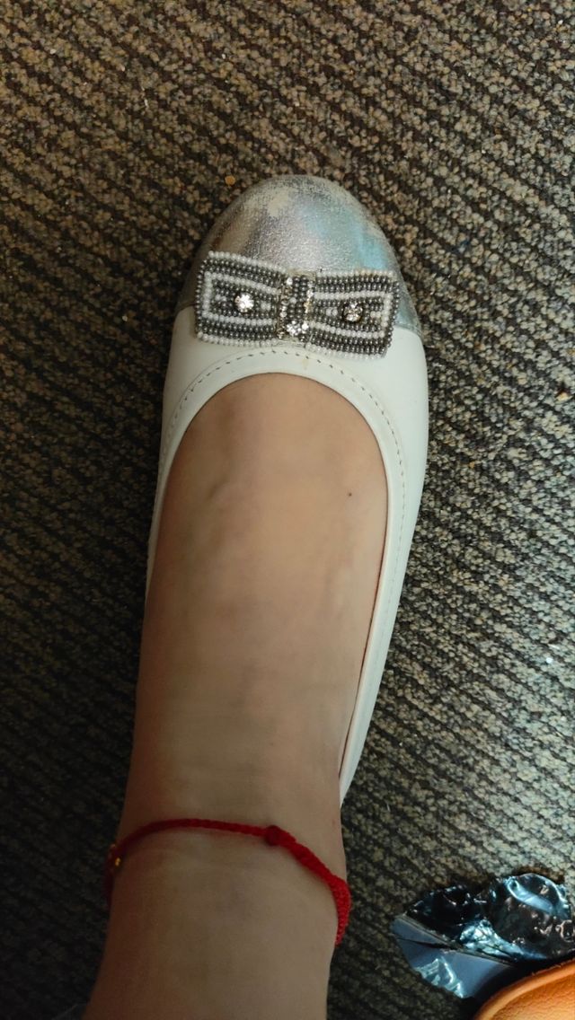 Bailarina de cuero mujer