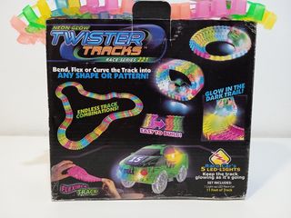 Pista de coches. Juguete niños.