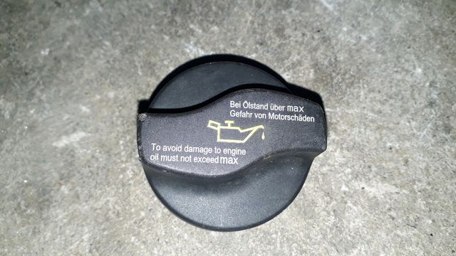 Tappo olio Mercedes Benz