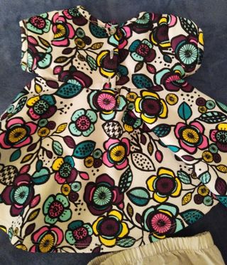 Vestito a fiori First Impressions + culotte