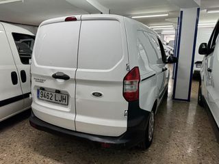 FORD Transit Courier Van 1.5 TDCi 56kW Trend