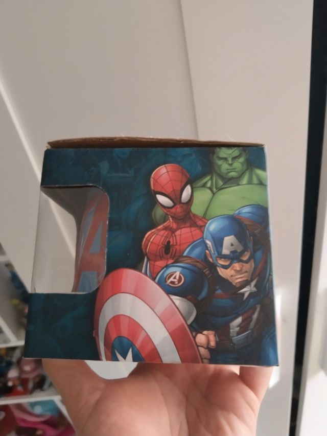 TAZA DE MARVEL