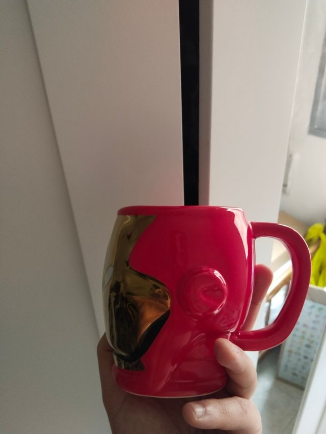 TAZA DE MARVEL