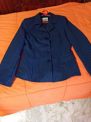 Completo giacca e minigonna 