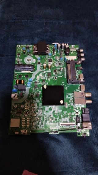 PATAS HINSENSE 40 PULGADAS