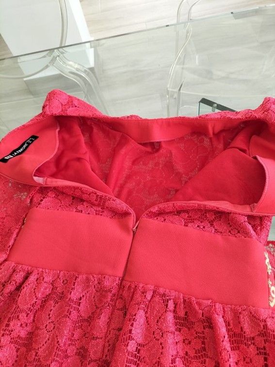 vestido largo de encaje rojo La Fimore 36/38