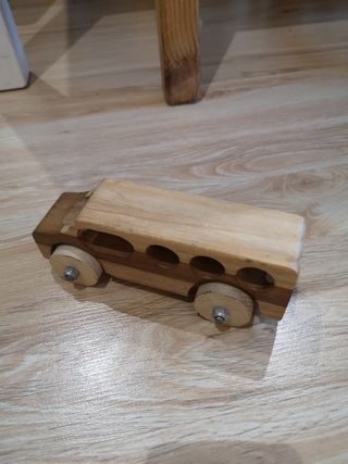 Coches de madera 4€/ud
