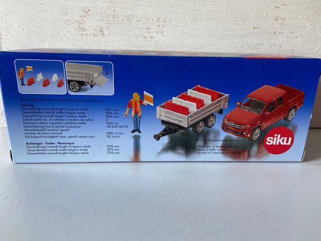 Pick up con remolque y figura obras SIKU