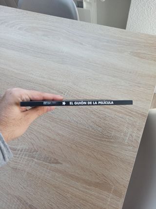 Extinction, el guion de la película