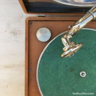 Gramófono portátil de bocina exterior