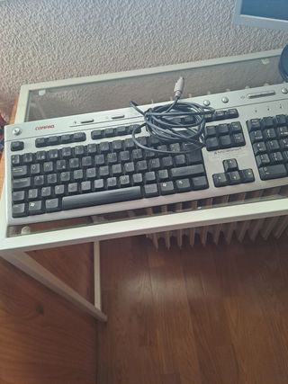 TECLADO PARA PC MARCA COMPAQ